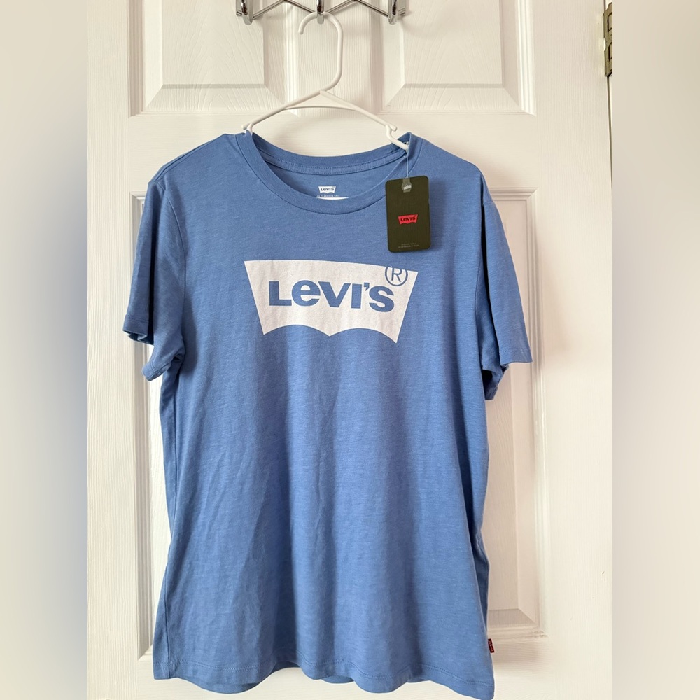NWT Levi's Blue Short Sleeve Tee